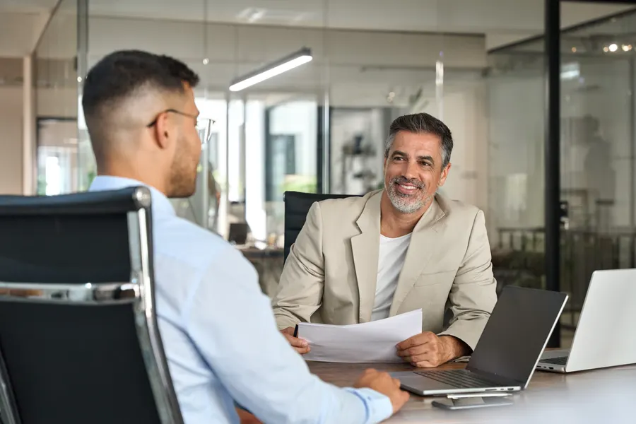 10 benefits of using an Employer of Record